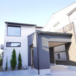 狭小地の２世帯住宅。吹き抜けの玄関土間とスキップフロアで家族をつなぐ家 グリーンスタイル 建築実例 外観