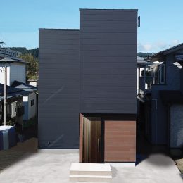 グリーンスタイル 長岡市 建築実例 敷地内建築の２世帯住宅 外観