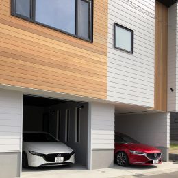 新潟モデルハウス「君と、夕暮れの家」インナーガレージ