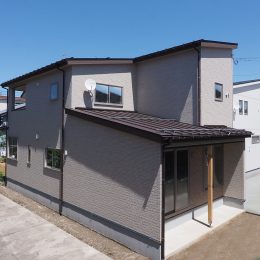 グリーンスタイル 長岡市 建築実例 旗竿地 インテリア デザイン 外観
