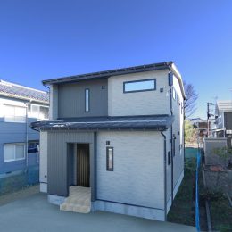 新築完成見学会-グリーン・ウッド。家づくり、好きな色から。--外観