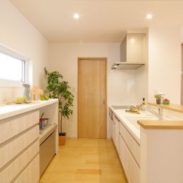 将来平屋　完成見学会　キッチン　カップボード　家事動線