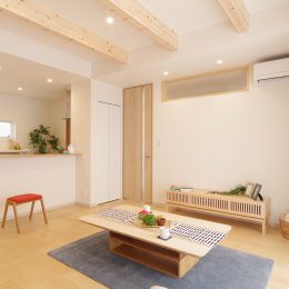 将来平屋　完成見学会　座卓　リビング