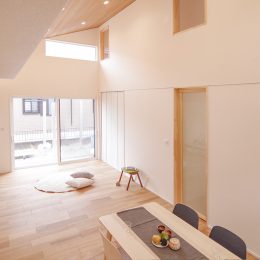 平屋の家づくり空間美、重厚感 完成見学会開催