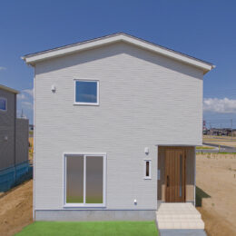グリーンスタイル 長岡市 見学会 建築実例 外観 白いお家 白い外壁