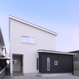 グリーンスタイル 新潟市 長岡市 建築実例 見学会 インテリア デザイン リビング 外観