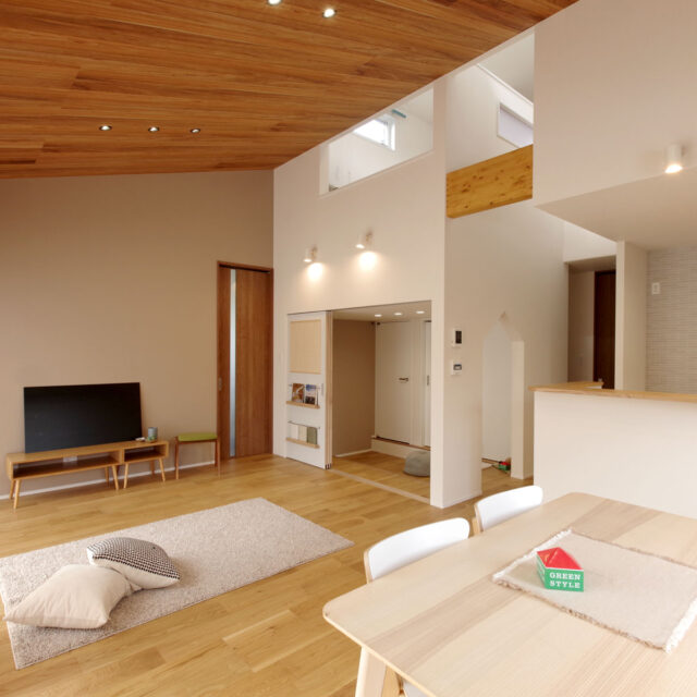 2世帯住宅 スキップフロアとダウンフロアで空間をデザイン | 長岡市 | 建築実例 | - 新潟、三条、長岡の注文住宅・家づくりならグリーンスタイル