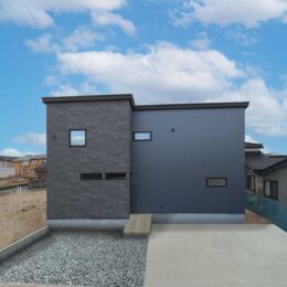 グリーンタイル 長岡 市 新潟市 建築実例 見学会 リビング テラス 庭 外構 外観