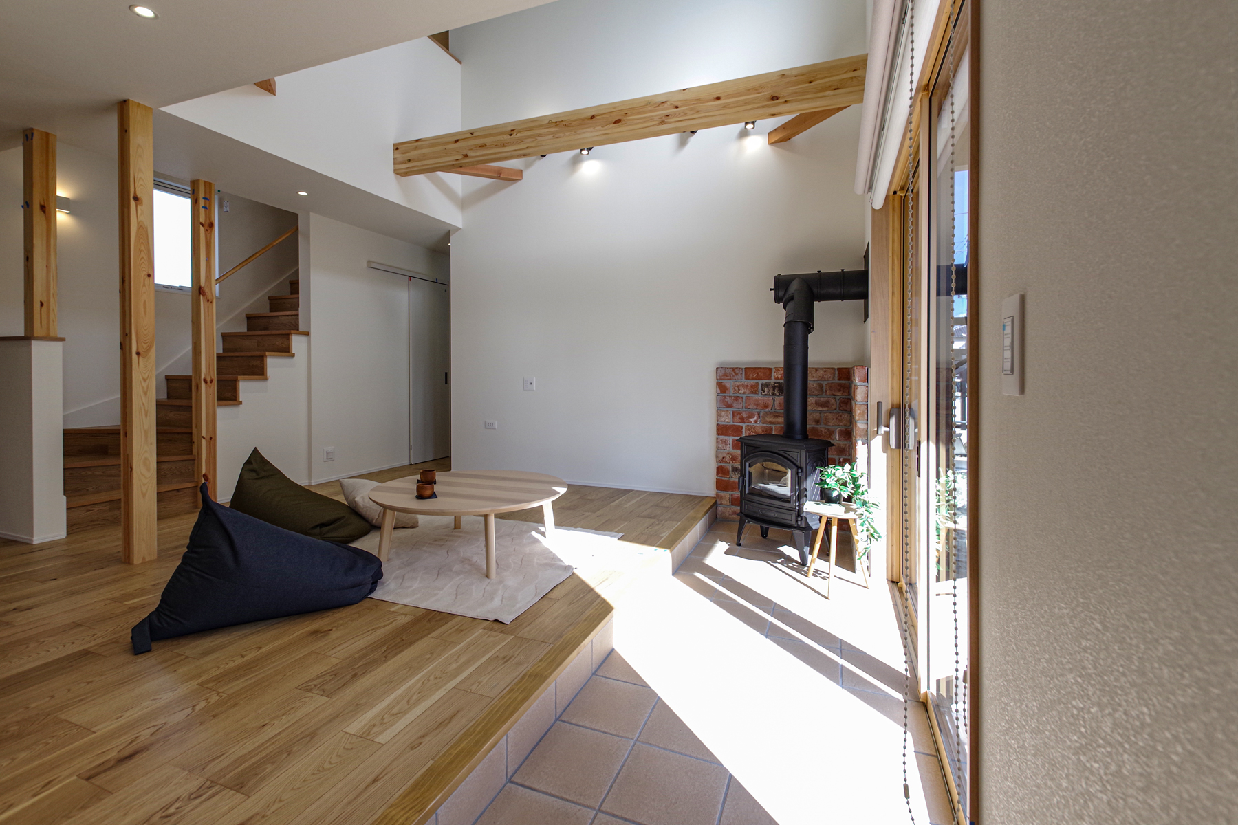 薪ストーブ 土間リビング 