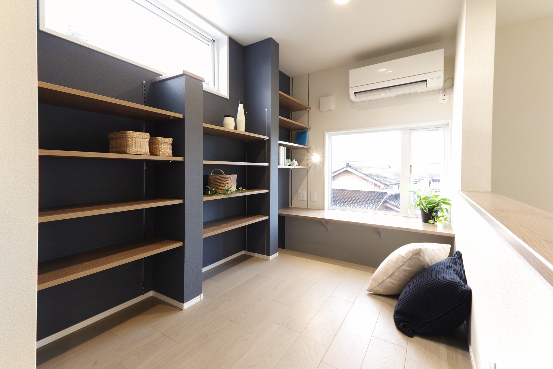 書斎 カウンター 本棚