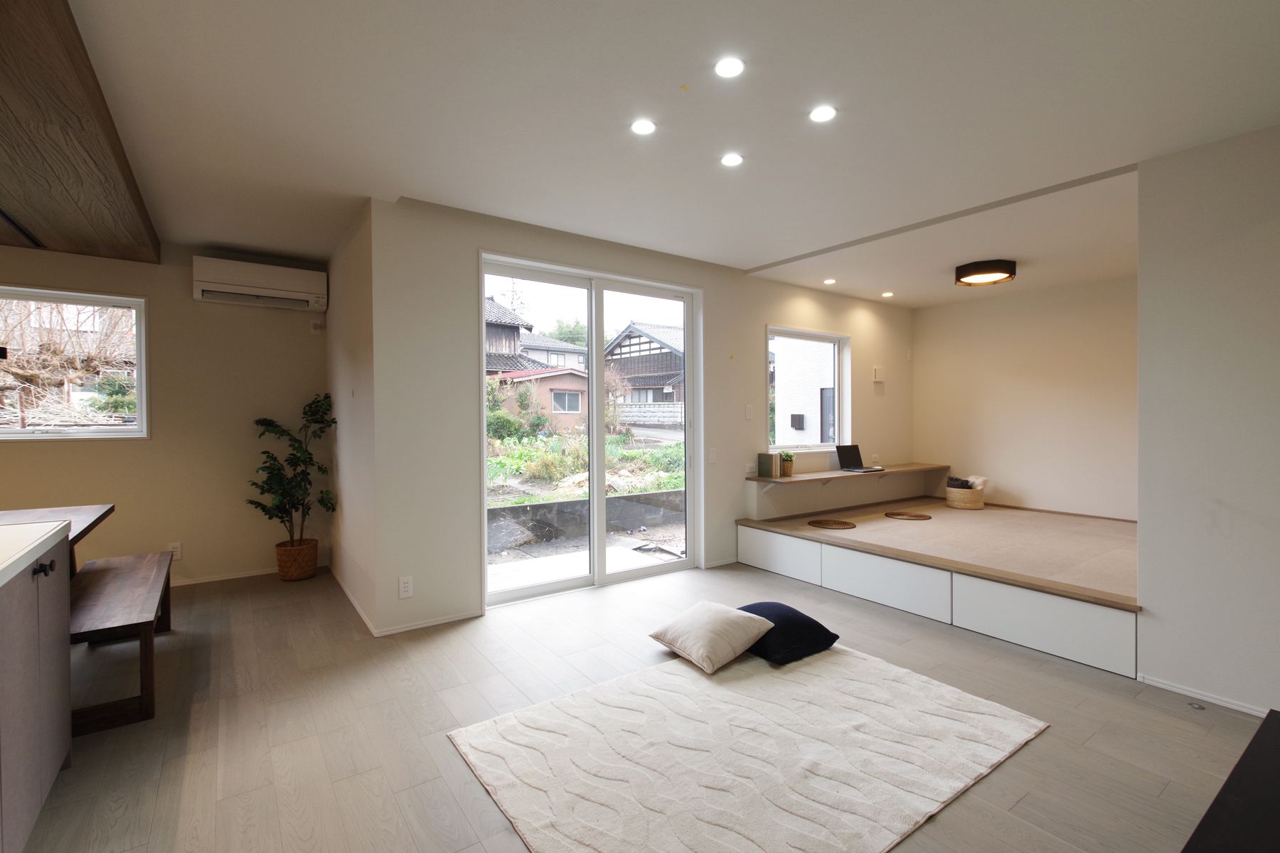 LDK リビング ダイニング 畳コーナー キッチン