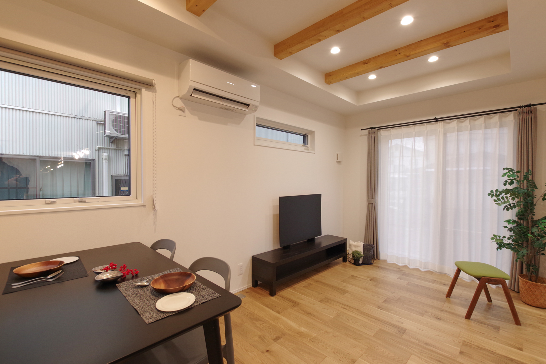 LDK フローリング リビング