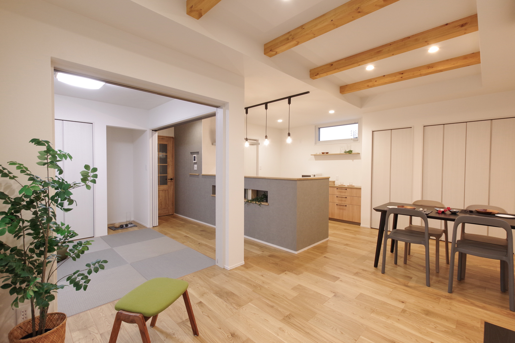 LDK フローリング 畳 リビング