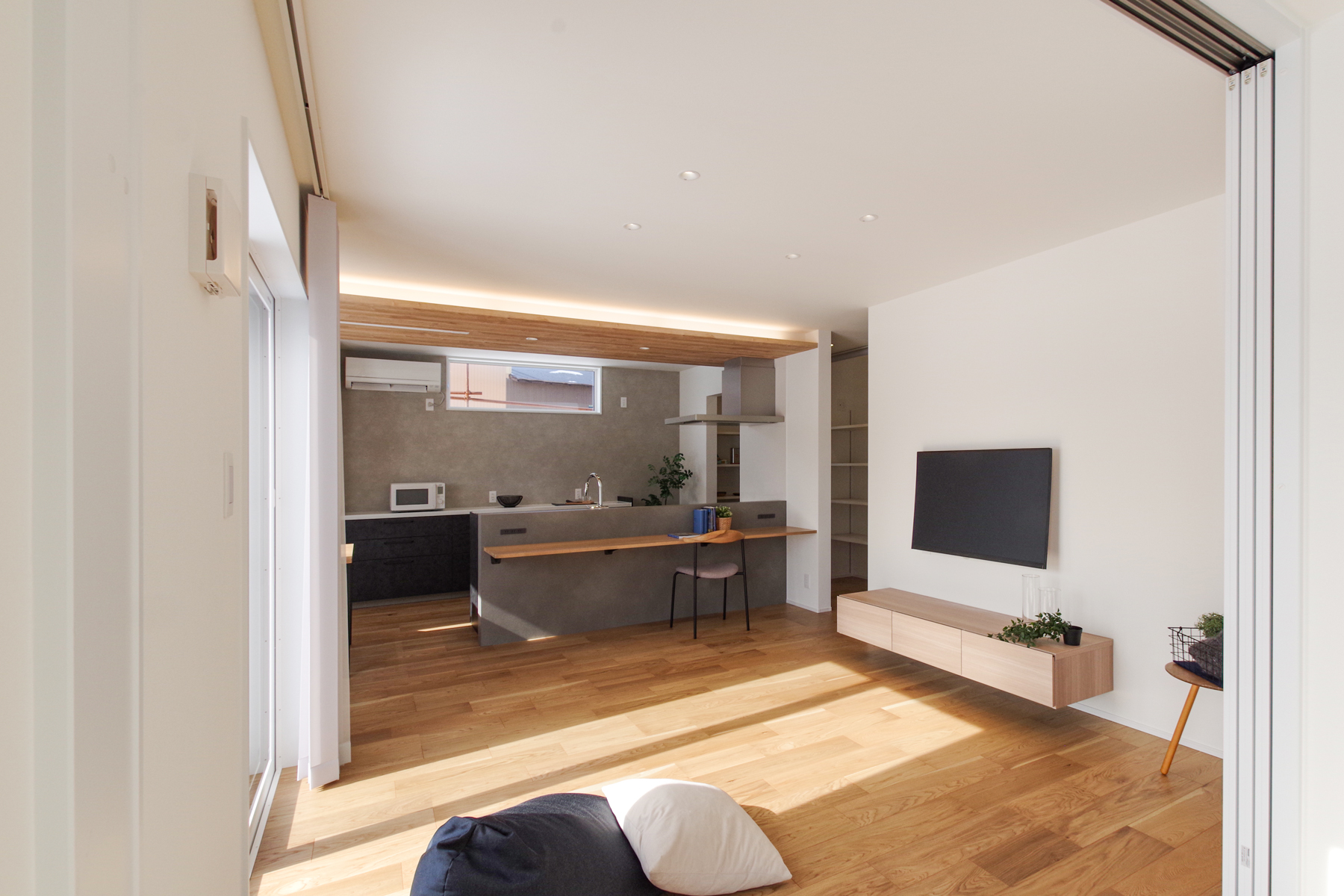 グリーンスタイル 長岡市 新潟市 建築実例 見学会  キッチン カップボード カウンター